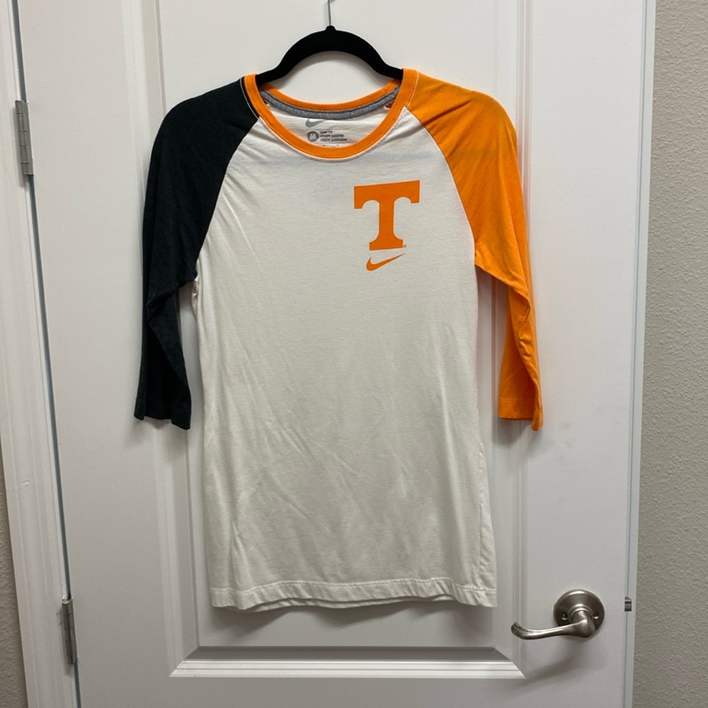 Women’s Tennessee slim fit Nike top
